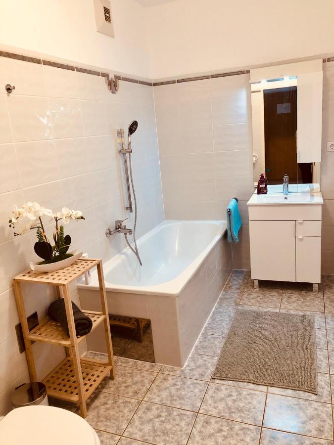 Weinberg Apartment Лойчах Экстерьер фото